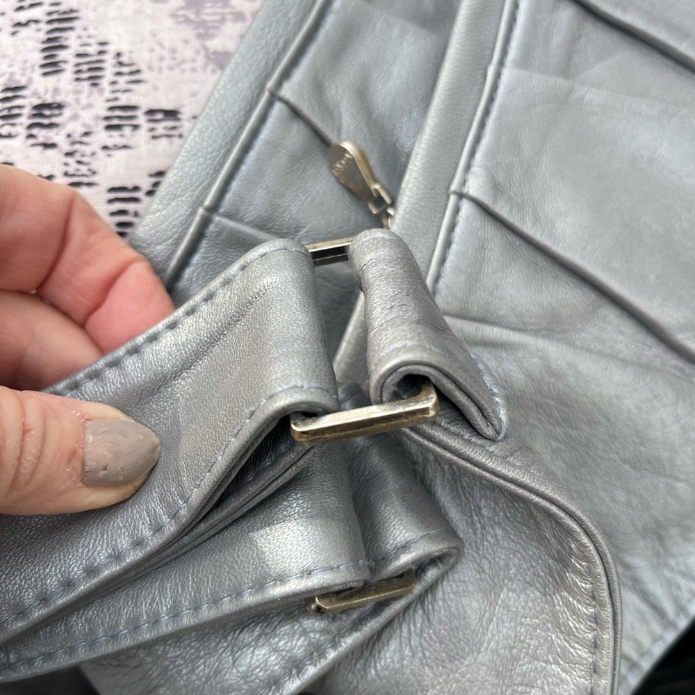 Make Offer! Sash Bag Crossbody Bag Shimmer Skies Blue Gray Leather Sling - Picture 10 of 14